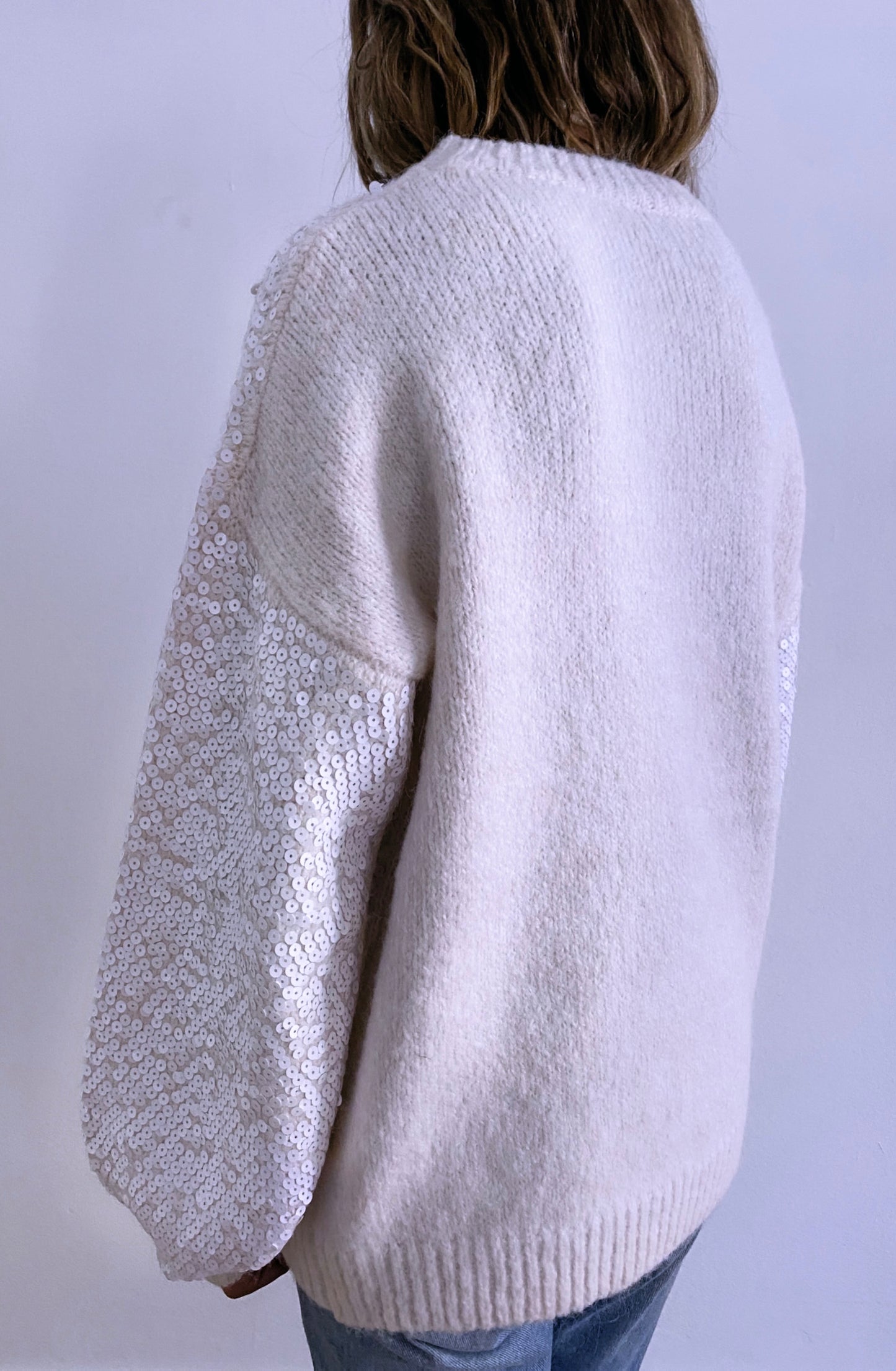 VIVIENNE SEQUINS SWEATER